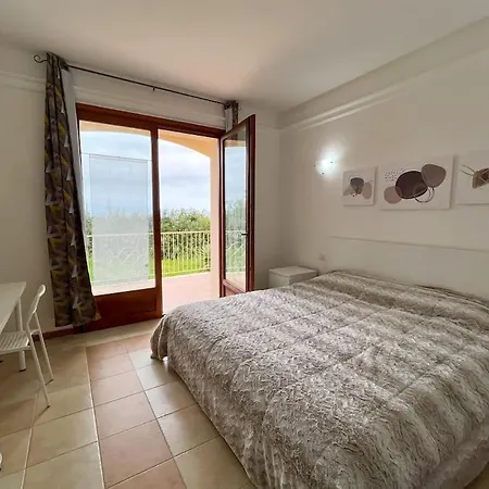 Holiday home La Ginestra 37 *